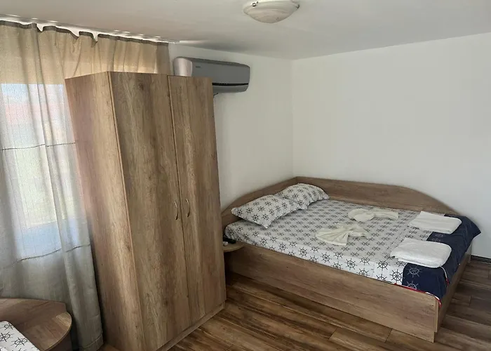 перфекто 3* Черноморец